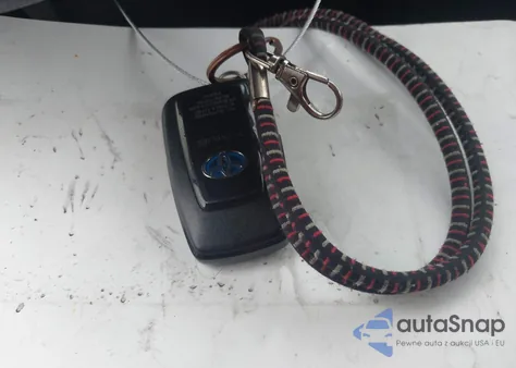 2016 Toyota Prius Two из США, поврежденный, VIN JTDKBRFU2G3023256